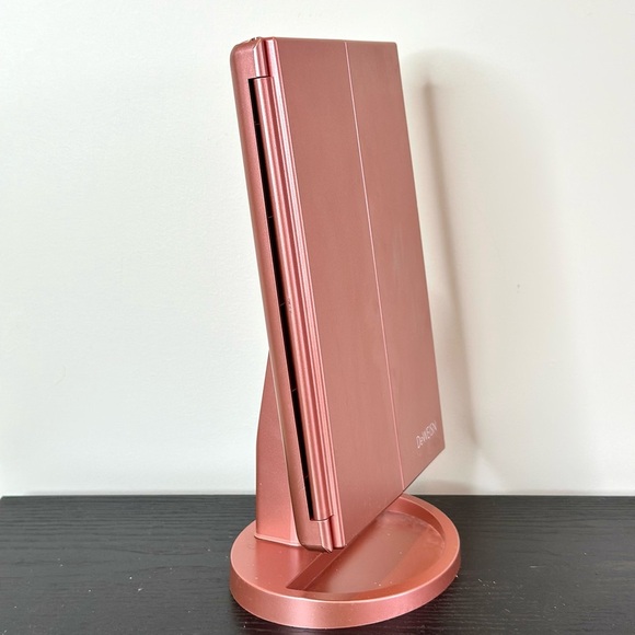DeWEISN Rose Color Tri-Fold Vanity Mirror - Picture 11 of 12